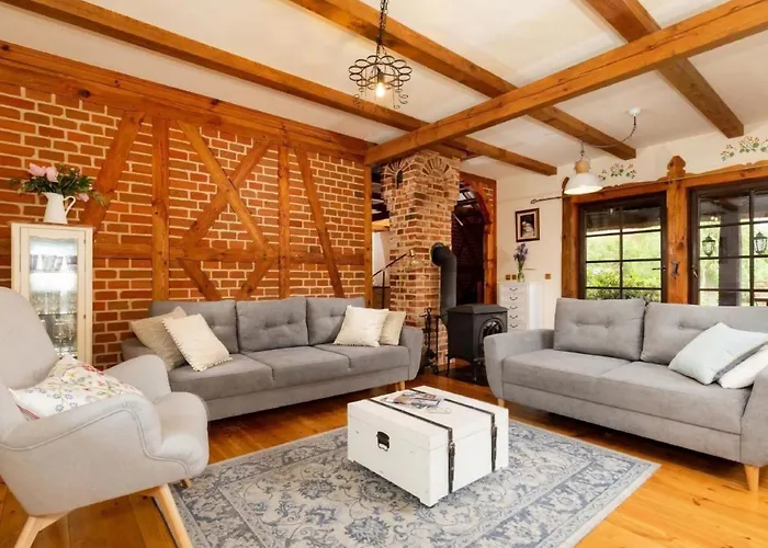 In Mit Gepflegtem Garten By Interhome